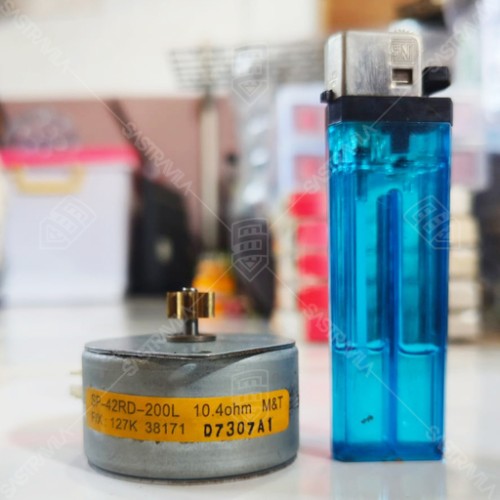 Motor Stepper Permanen Magnet SP-42RD-200L Motor Stepper Permanen Magnet SP-42RD-200L
